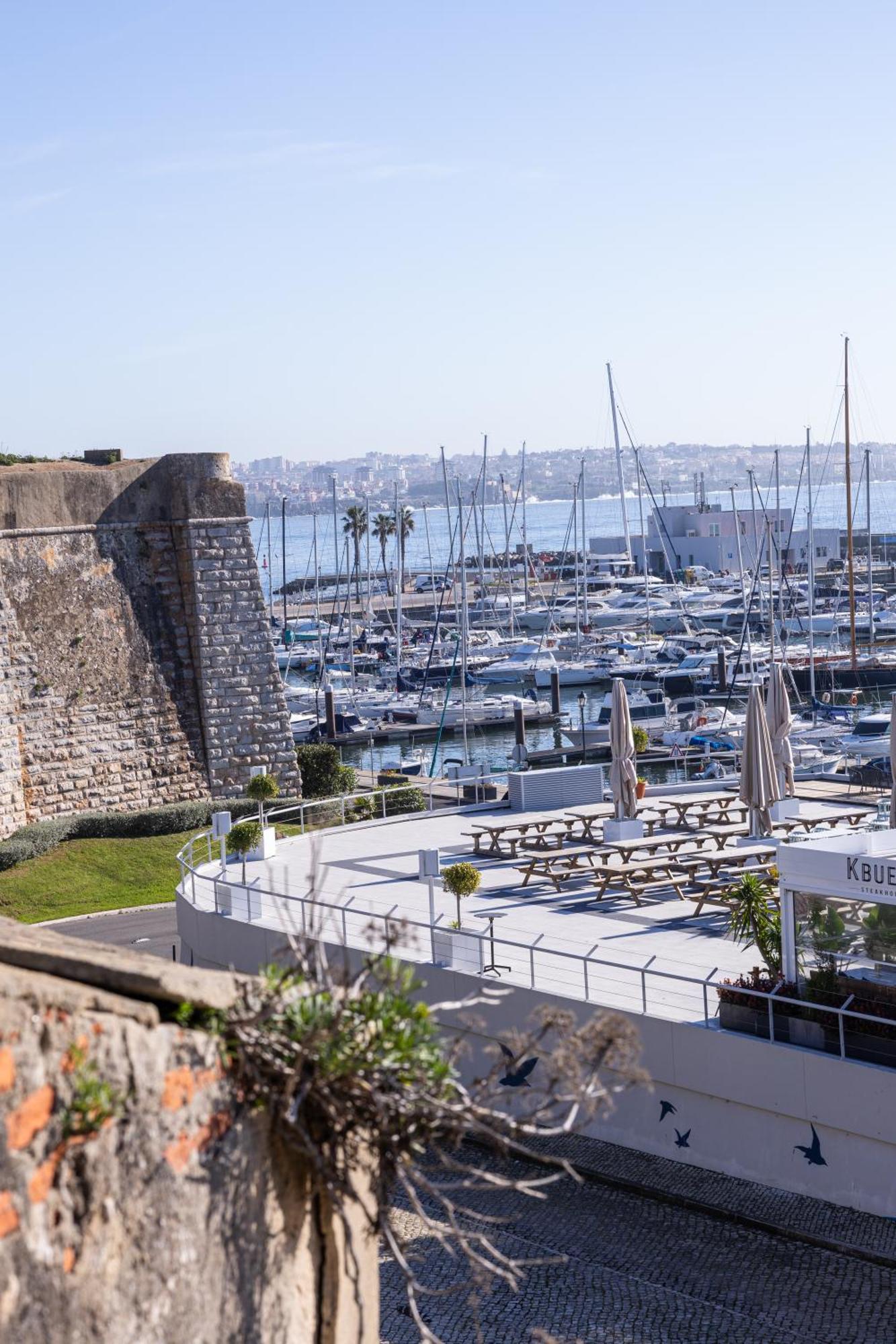 Pestana Cidadela Cascais - Pousada & Art District Luaran gambar The port of La Rochelle